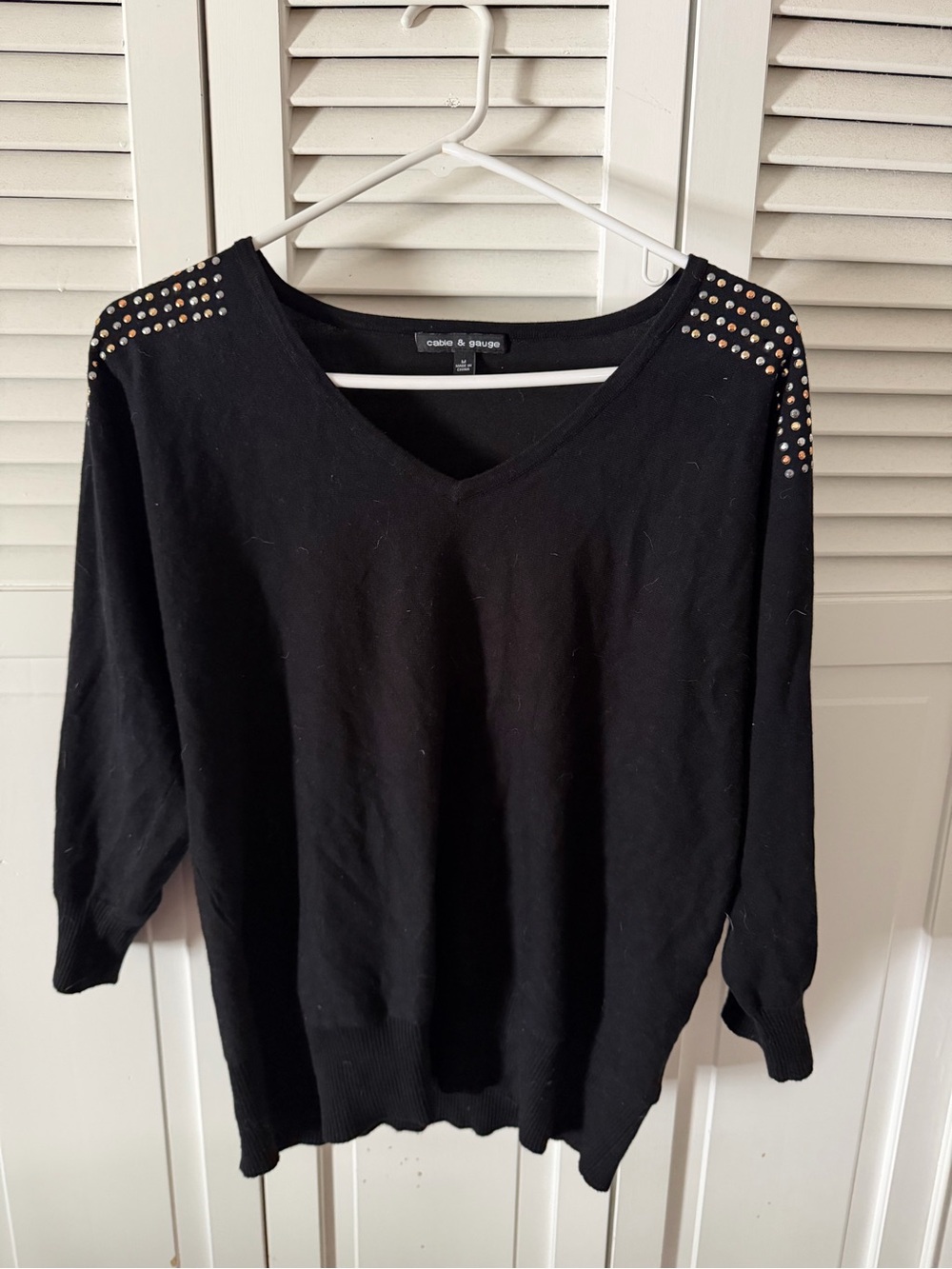 Cable & Gauge Black V-Neck Top